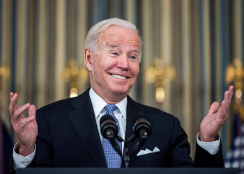 Las mentiras de Joe Biden se acumulan