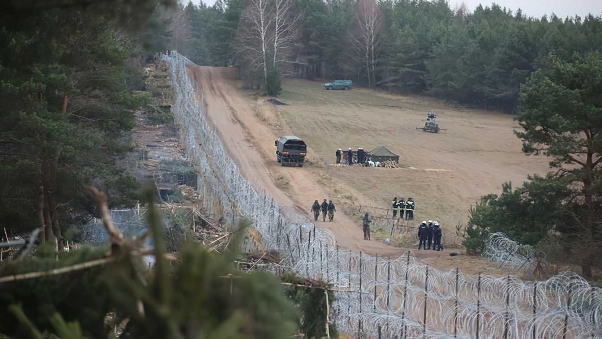 Bebé sirio de 1 año hallado muerto en un bosque polaco cerca de Bielorrusia