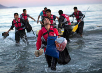 Líbano arresta a 82 personas que intentaban cruzar por mar hacia Europa