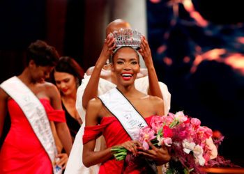 Sudáfrica rechaza a su reina de la belleza por no boicotear el Miss Universo en Israel