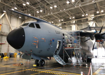 Turkish Aerospace Industries instala un destructor de misiles en el avión A400M