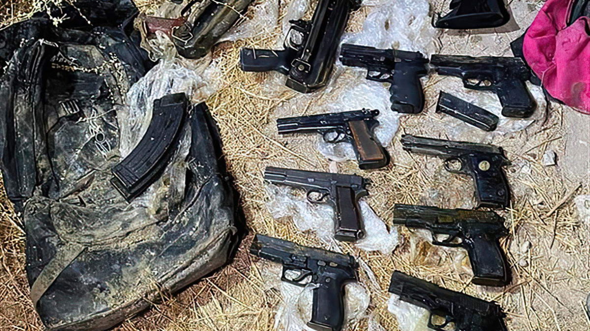 Fuerzas de seguridad frustran un intento de contrabando de armas en la frontera con Jordania
