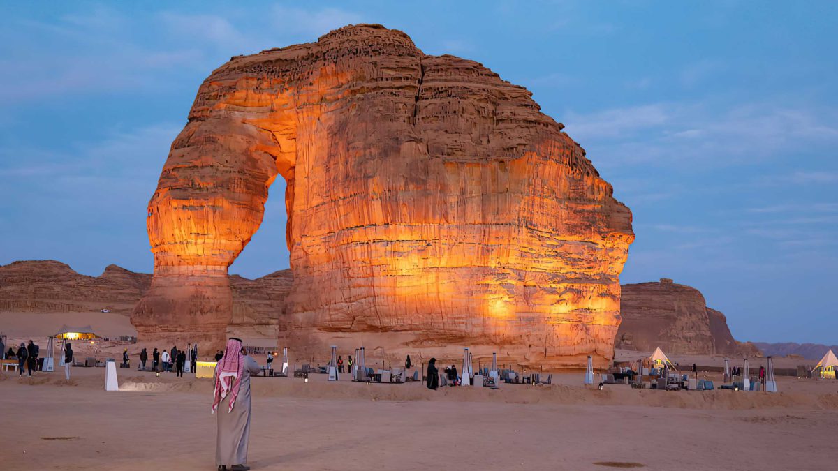 Arabia Saudita inaugurará el primer “museo volador” del mundo