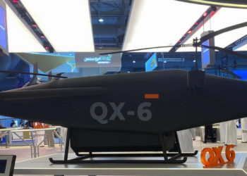 El conglomerado emiratí presenta dos drones y un sistema de armas