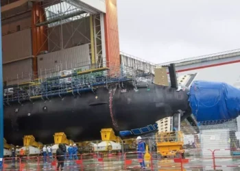 Francia presenta un nuevo submarino de ataque de propulsión nuclear