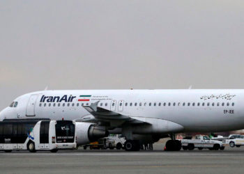 La mitad de los aviones civiles de Irán se quedan en tierra por falta de repuestos