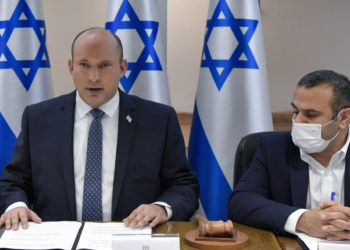 Bennett advierte que se acerca la quinta ola de COVID en Israel