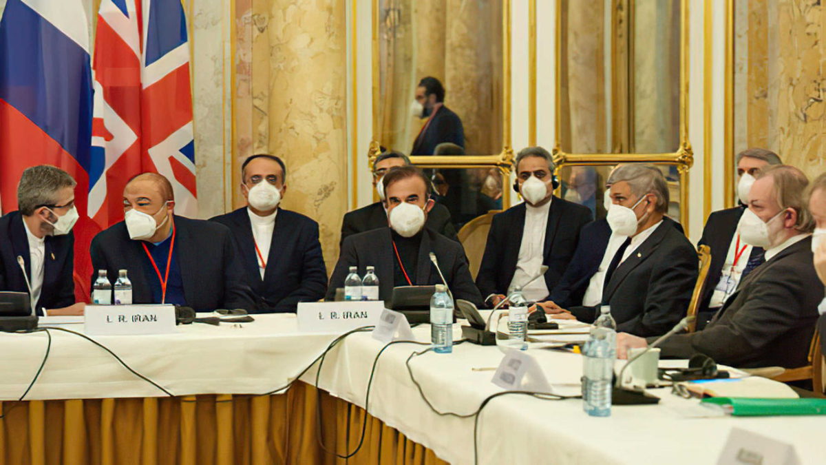 Irán acusa a Israel de “mentir para envenenar” las conversaciones nucleares