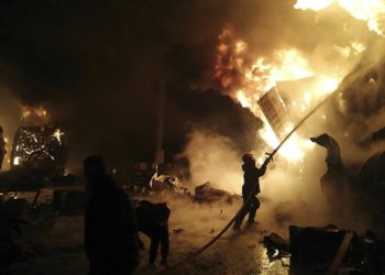 Dos militantes muertos tras supuesto ataque israelí al puerto de Latakia en Siria