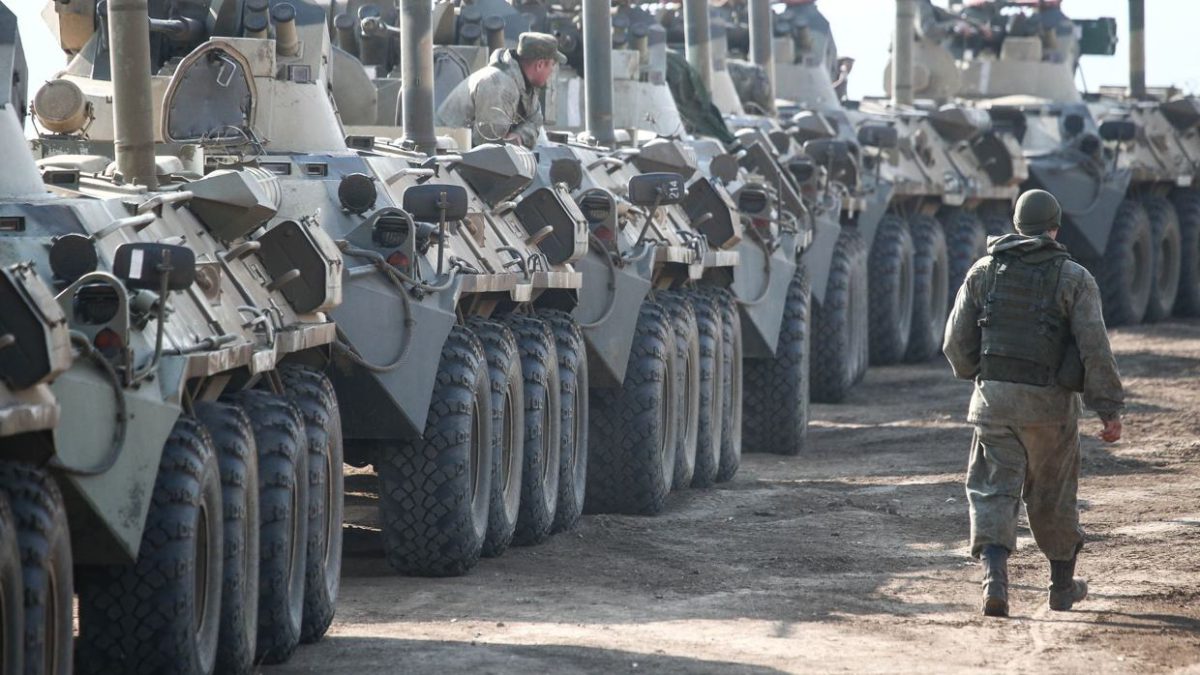 Ucrania: Rusia no tiene suficientes tropas en las fronteras para una invasión a gran escala
