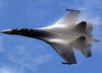 ¿Por qué los F-22 y F-35 podrían ser “más vulnerables” a los cazas chinos Su-35 que a los Sukhoi rusos?