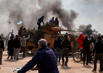 La crisis monetaria amenaza la estrategia de Turquía en Siria