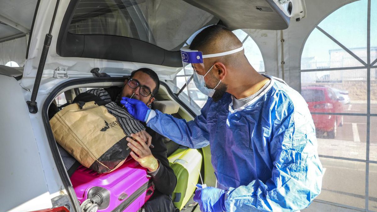 Coronavirus en Israel: El 50% de los casos diagnosticados son Ómicron