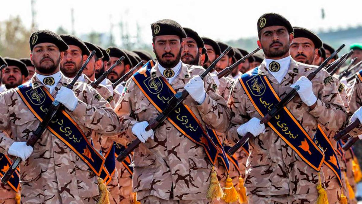 La Guardia Revolucionaria de Irán mata a un hombre armado cerca de la frontera con Pakistán