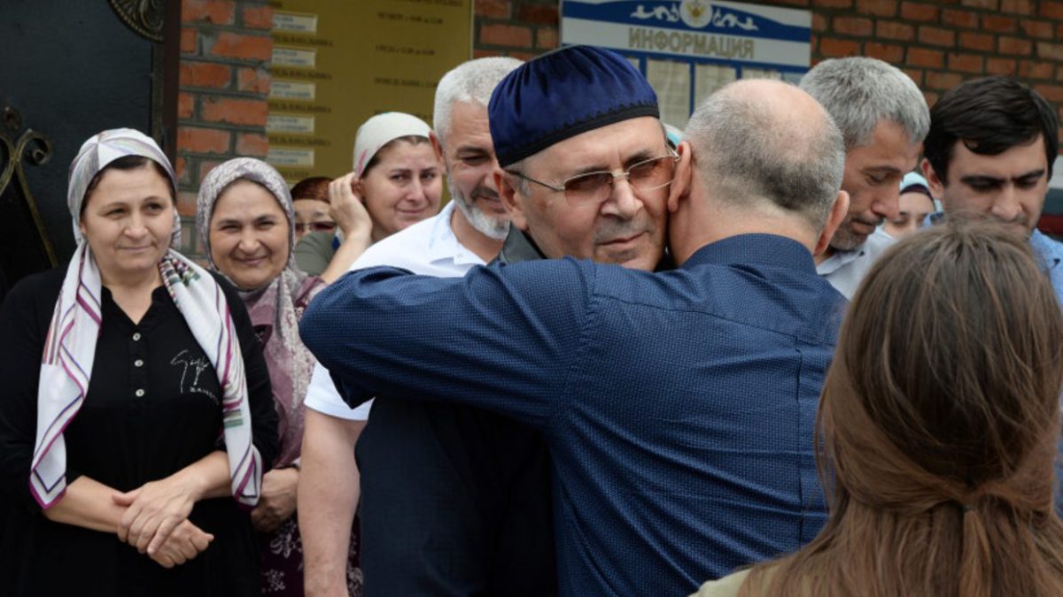 Rusia cierra una destacada organización de derechos humanos