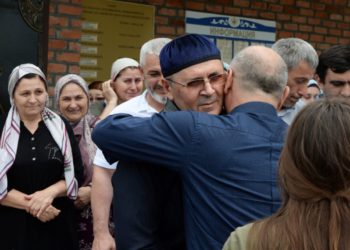 Rusia cierra una destacada organización de derechos humanos