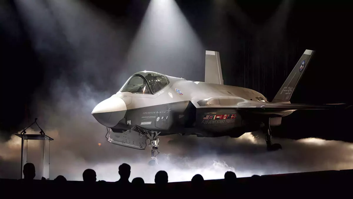 Lockheed diseñará una nueva variante del F-35 para un cliente secreto