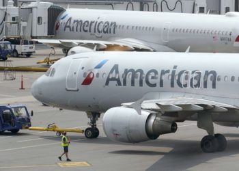 Tribunal brasileño multa a American Airlines por negar comida kosher a los pasajeros