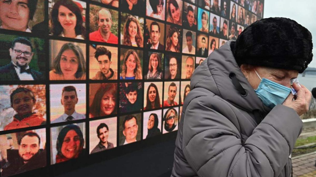 Irán inicia pagos a las familias de las víctimas del avión ucraniano derribado