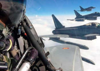 La OTAN despliega barcos y aviones de combate en el este de Europa
