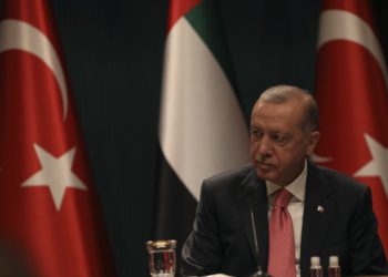 Erdogan llama al presidente de Israel para darle el pésame por la muerte de su madre