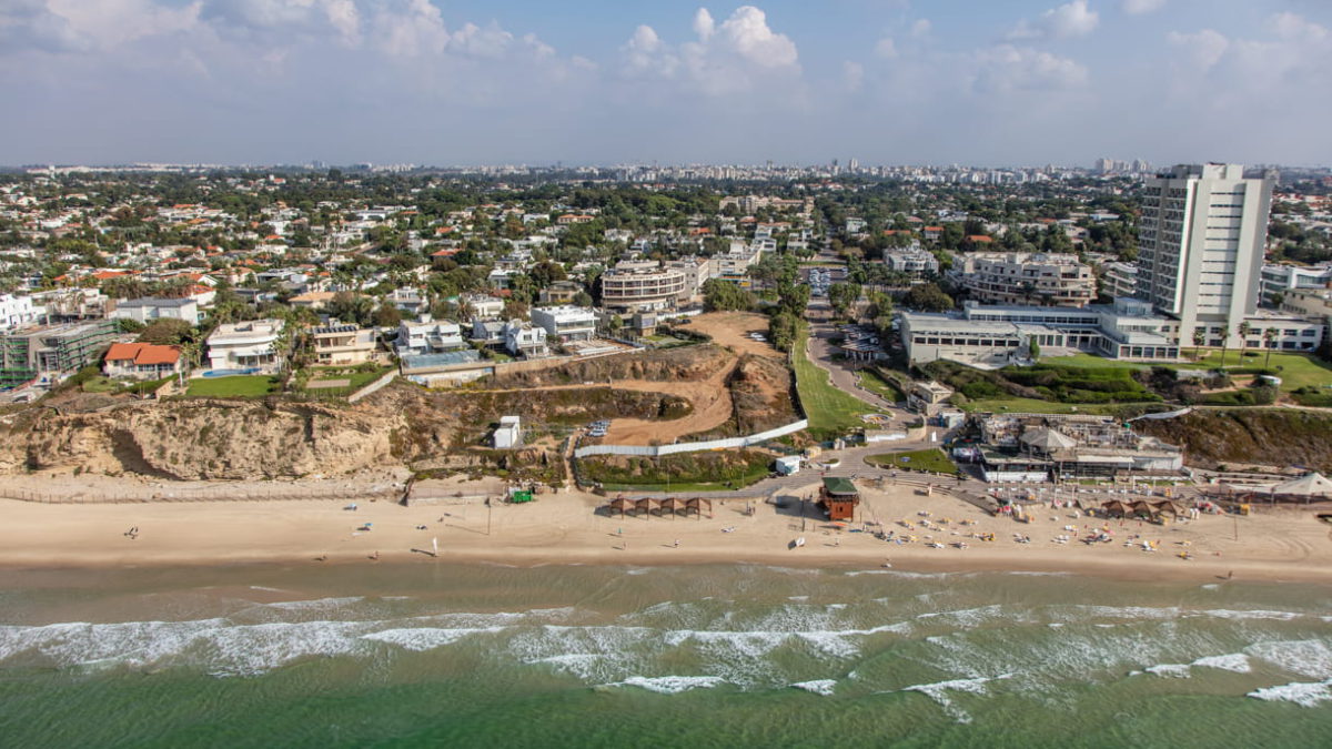 ILDC vende terrenos frente al mar de Herzliya para un hotel de 14 plantas