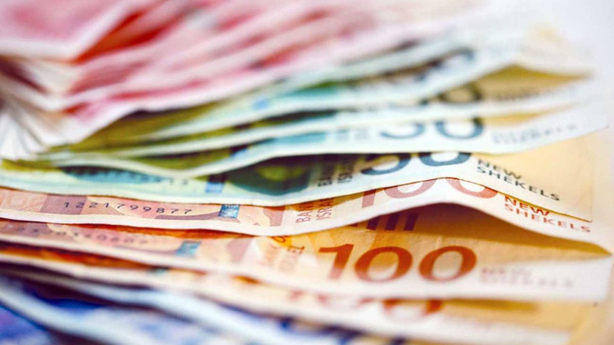 El shekel en su punto más débil en cuatro meses