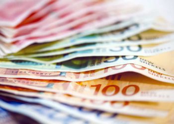 El shekel en su punto más débil en cuatro meses