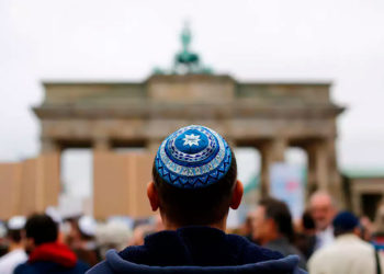 La mayoría de los israelíes ven un futuro sombrío para los judíos de Europa