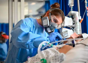 El número de muertes por COVID en Israel se acerca a los 9.000