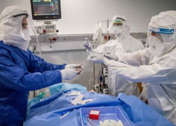 Covid-19 en Israel: El personal sanitario hará turnos de 12 horas por falta de personal
