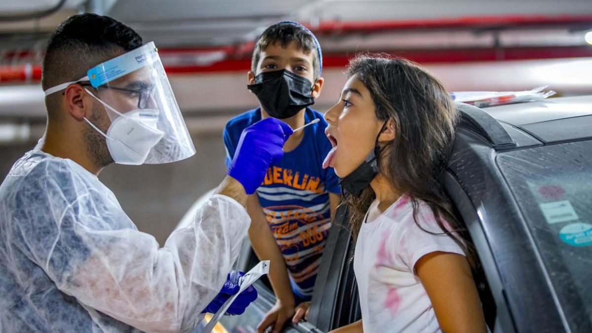 Israel pone fin a la cuarentena para niños