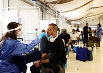 Israel registra 69.104 nuevos casos de COVID en un día