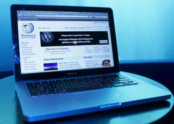 Wikipedia elimina entrada sobre el asesinato de un policía israelí