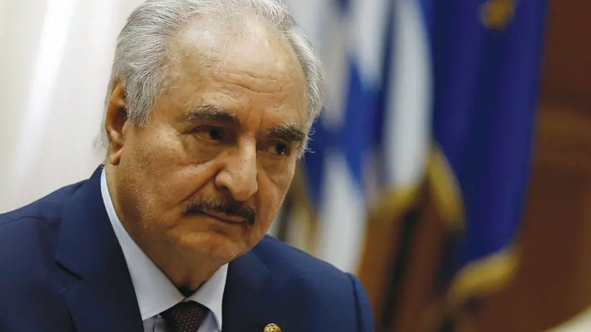 Avión del caudillo libio Khalifa Haftar aterrizó brevemente en Israel