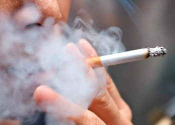 Una nuEl tabaquismo mata a unos 8.000 israelíes cada año, según datos del Ministerio de Sanidad | Foto: Getty Images/iStockphotoeva legislación israelí pretende acabar con el tabaquismo por completo