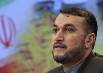 Irán culpa a la OTAN e insta a encontrar una solución política al conflicto entre Rusia y Ucrania