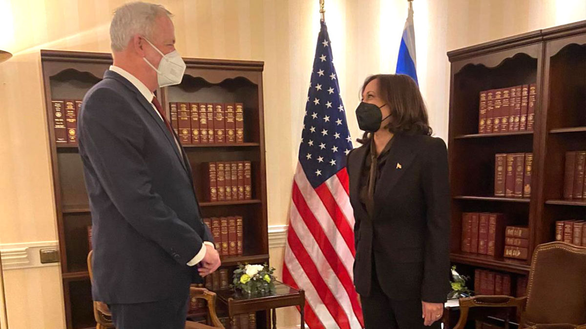 Ministro de Defensa de Israel se reúne con Kamala Harris en la conferencia de Múnich para hablar de Irán y Ucrania