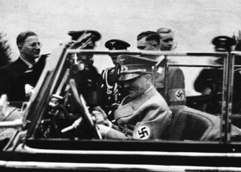 Grupo judío condena a multimillonario australiano por comprar el “Super Mercedes” de Hitler