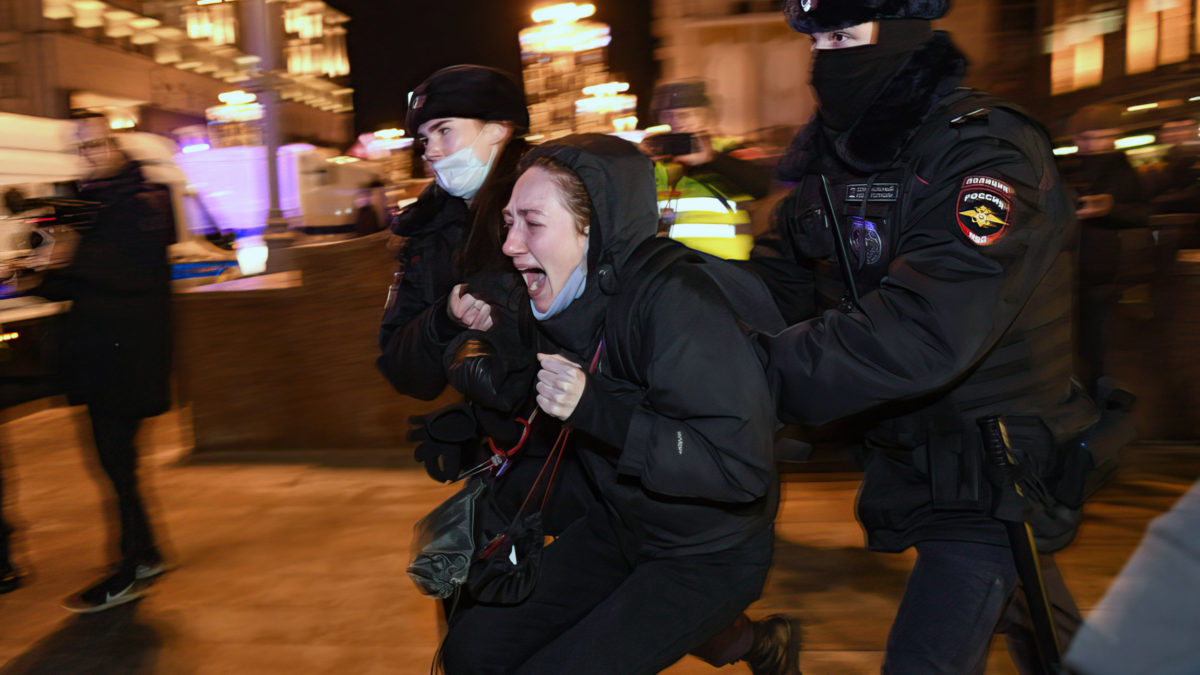 La ONU condena la detención de más de 1.800 manifestantes rusos contra la guerra