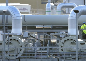 La UE intensifica sus esfuerzos para prohibir el petróleo ruso
