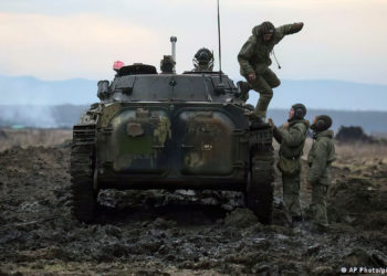 Los tambores de guerra en Ucrania resuenan como los de 1938
