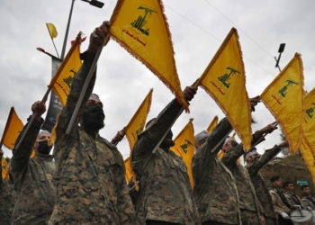 Líbano dice que ha frustrado el plan de atentado suicida del Estado Islámico contra un bastión de Hezbolá