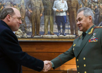 Ministro británico sobre la crisis Rusia-Ucrania: “Hay un olor a Múnich en el aire”