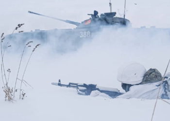 La OTAN advierte de que la concentración militar rusa en Bielorrusia es la mayor en 30 años