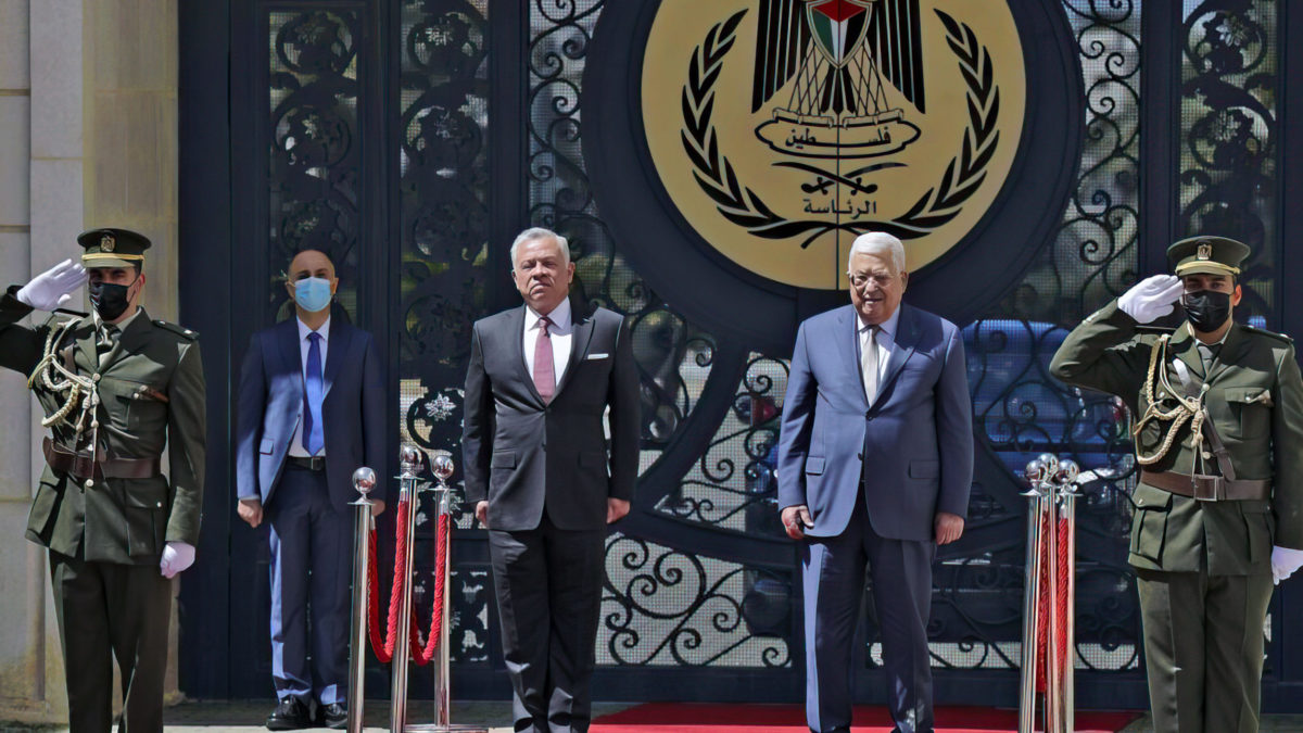 Mahmoud Abbas al rey jordano de visita en Ramallah: “somos uno”