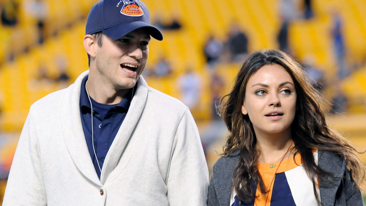 Zelensky agradece a Ashton Kutcher y Mila Kunis la recaudación de fondos para Ucrania
