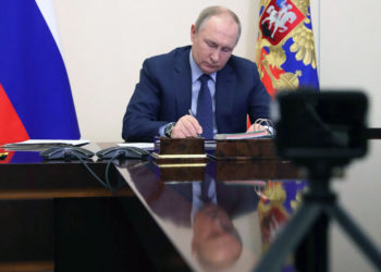 El Kremlin dice que no le corresponde a Biden decir si Putin sigue en el poder