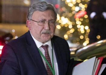 EE. UU. acusa a Rusia de “poner en peligro” las conversaciones con Irán
