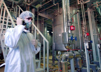 EE. UU. dice que depende de Moscú y Teherán reactivar el acuerdo nuclear con Irán
